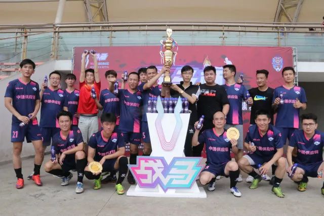 胡明轩21分广东加时胜北控 周琦15+10徐杰15分