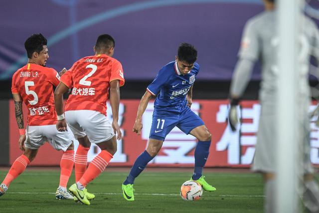 邮报：曼联有意大巴黎门德斯 曾随阿莫林联赛夺冠